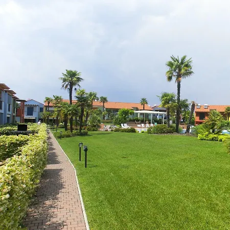 Porto Antico Village Aprilia Marittima